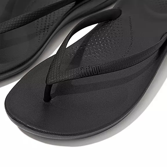 FitFlop IQUSHION Ergonomic Tong Noir | 87113094